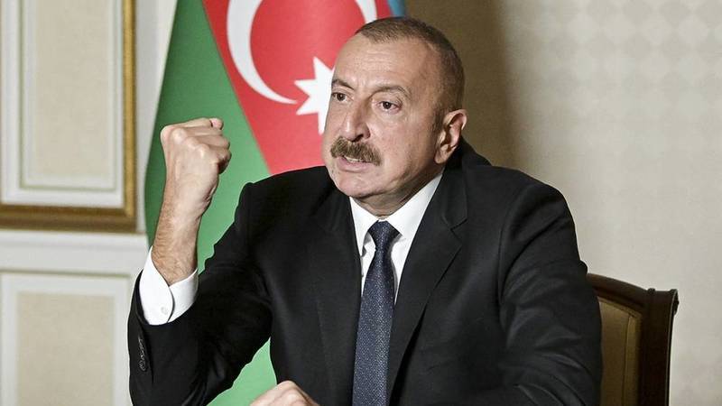 علييف يحذّر أرمينيا من القيام باستفزازات