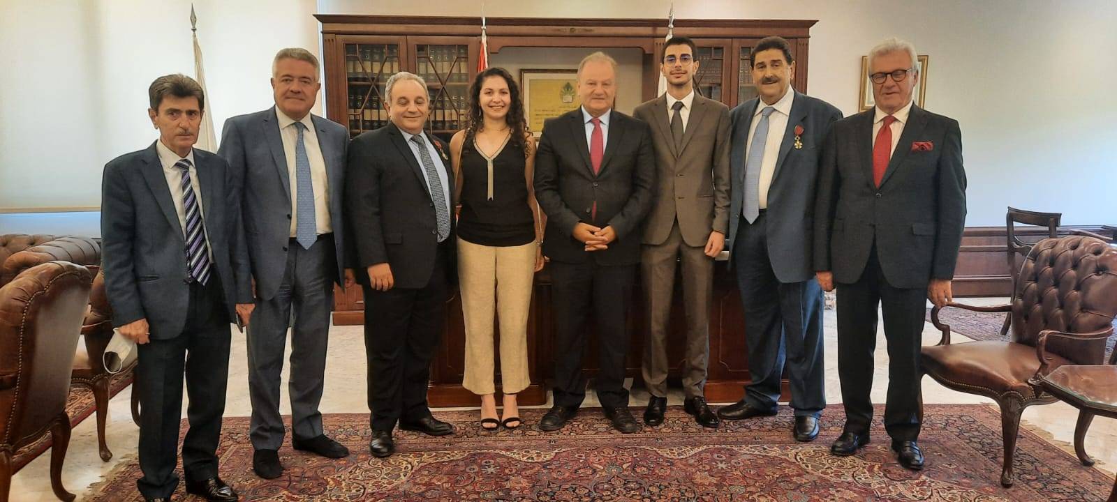 شارك والقوال في اجتماع "لجنة الإدارة" والتقى زواراً
كسبار: على الحكومة التحضير لخطة تعافٍ كاملة