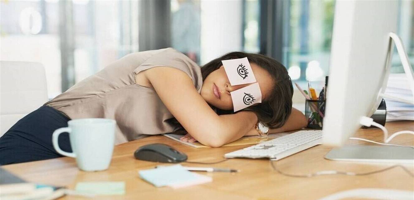 قيلولة النهار تتسبب بخطر يهدد حياتكم.. إليكم التفاصيل