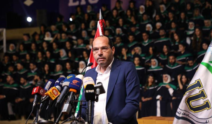 مراد: نحذّر من سلبنا إرادة المحافظة
على ثرواتنا وسيادتنا وسيطرة العدو علينا