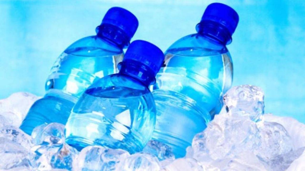 احذروا شرب الماء البارد في الأجواء الحارة.. شاب بريطاني يروي ما حصل معه