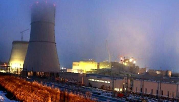 انفجارات قرب محطة زابوروجيه للطاقة النووية