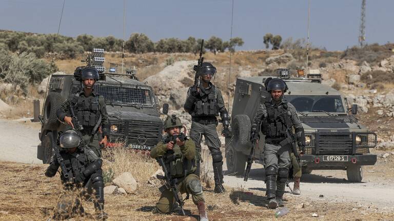 مقتل شاب فلسطيني "في رأسه" برصاص جيش العدو والخارجية تصدر بياناً