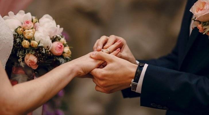 من هي الممثلة المصرية التي تزوجت 20 مرة بالسر؟