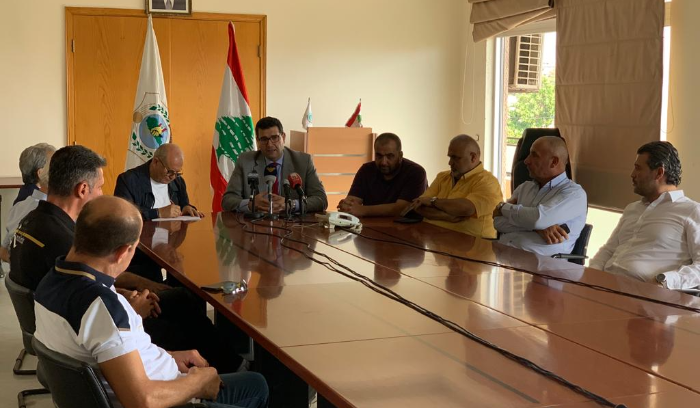 وزير الزراعة يشدد على تنفيذ القوانين

والحفاظ على سلامة الغذاء