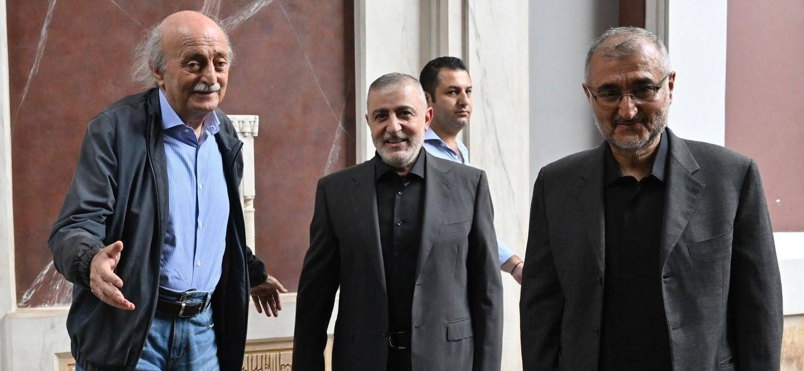 هل تتطور الأجواء بعد لقاء كليمنصو بين جنبلاط ووفد حزب الله؟