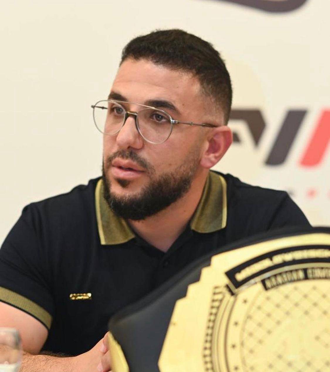 وليد عجاج لـ"الديار": لا أطمح لمنصب سياسي وسعادتي في إسعاد الرياضيين اللبنانيين لأننا كلنا راحلون عن هذه الدنيا