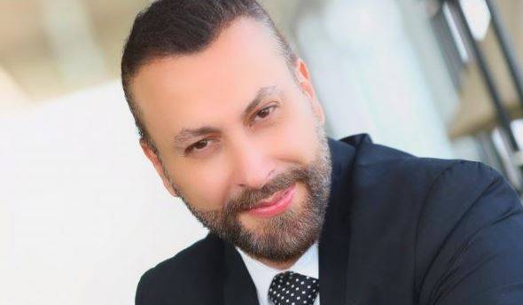 روني فتوش موهبة لبنانية أصيلة رحالة في دنيا الاغتراب