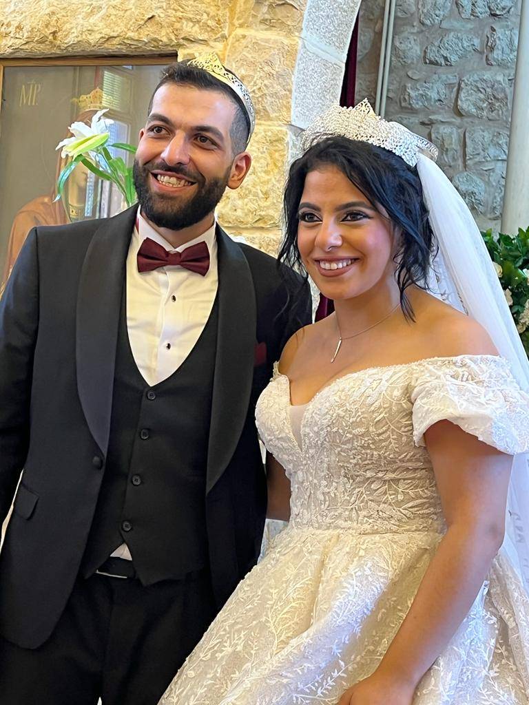 الزميلة باولا عطية تدخل القفص الذهبي