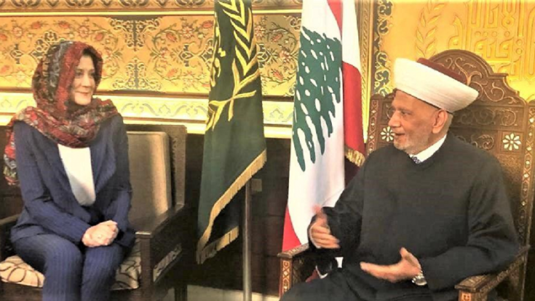 السفيرة الأميركيّة من دار الفتوى : لا لحكومة «تُعوّم» حزب الله !
ميقاتي يُواصل مُشاوراته... و48 ساعة لتبيان «الخيط الأبيض من الأسود»