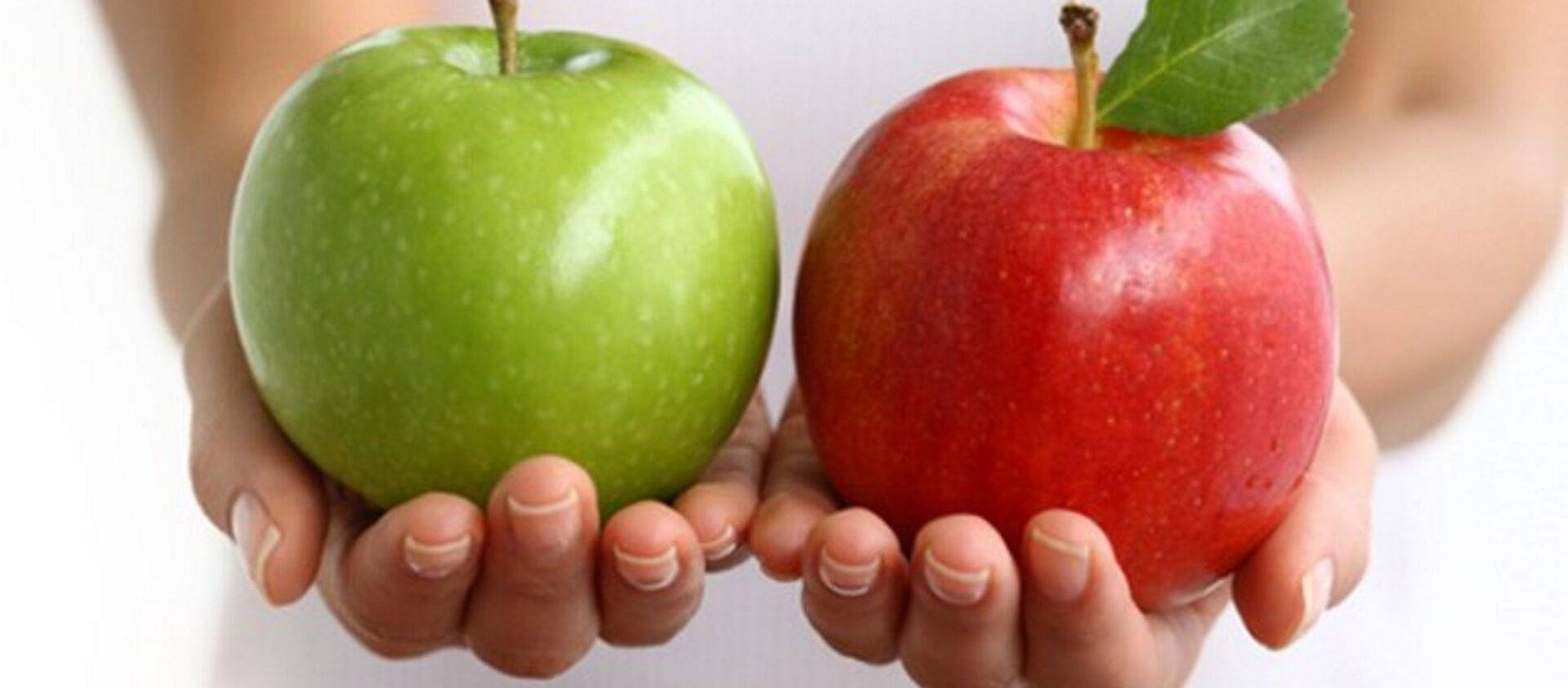 "an apple a day keeps the doctors away".. اليكم فوائد تناول التفاح كل يوم