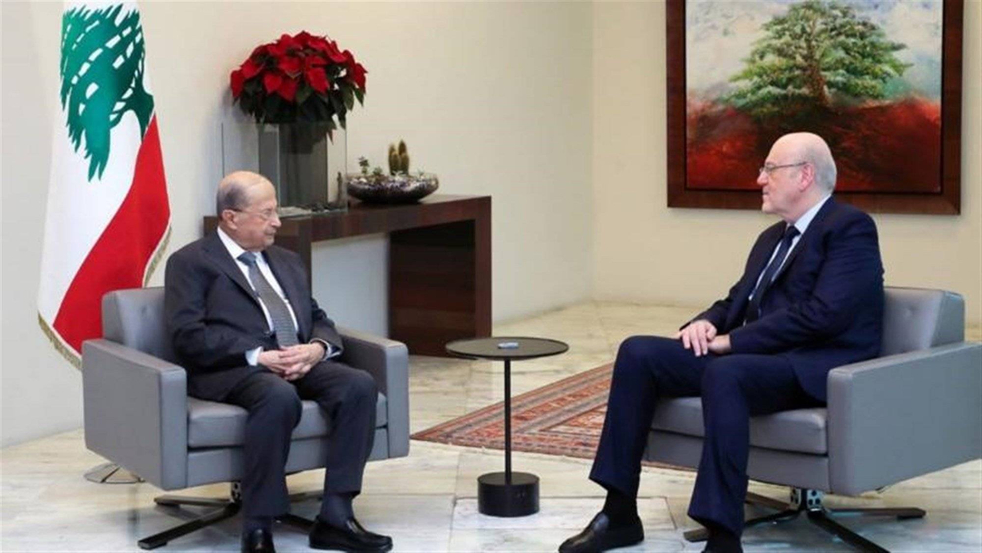 لقاء بعبدا كسر الجليد فقط... الأزمة مُستمرة... وتجدّد الإشتباك على المحك
علاقة التيار مأزومة مع المكوّنات السياسيّة... ومساع برتقاليّة للتعاطي مع الفراغ الرئاسي