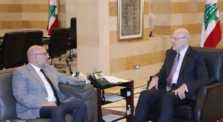 ميقاتي اطلع من الابيض علي عملية توزيع الادوية المستعصية
واتفاق علي زيادة التمويل لادوية السرطان والامراض المزمنة