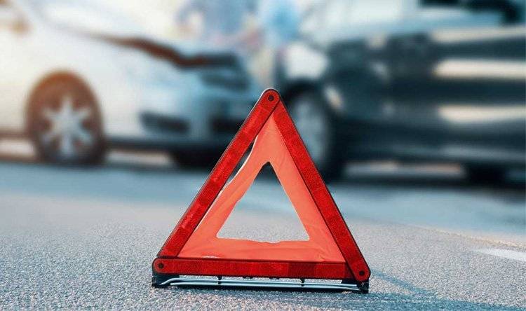 حادث سير مروع على أوتوستراد عمشيت ووفاة شاب