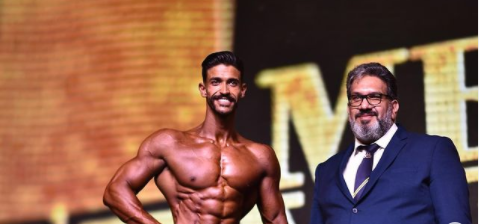 طه أسعد يفوز بالمركز الأول في بطولة MR UNIVERSE