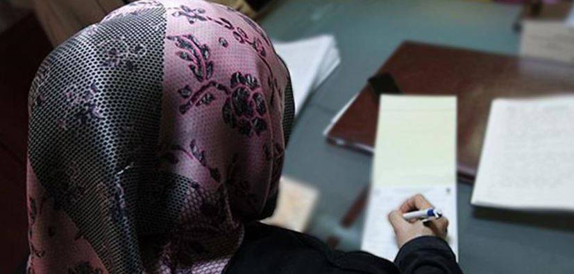 مدرسة أميركية تمنع إرتداء الحجاب...وتضع شرطاً غريباً!