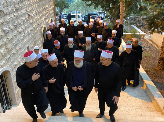 أبي المنى: يجب أن تتقدّم وحدة الكلمة
وجمع الشمل على كلّ ما عداها
