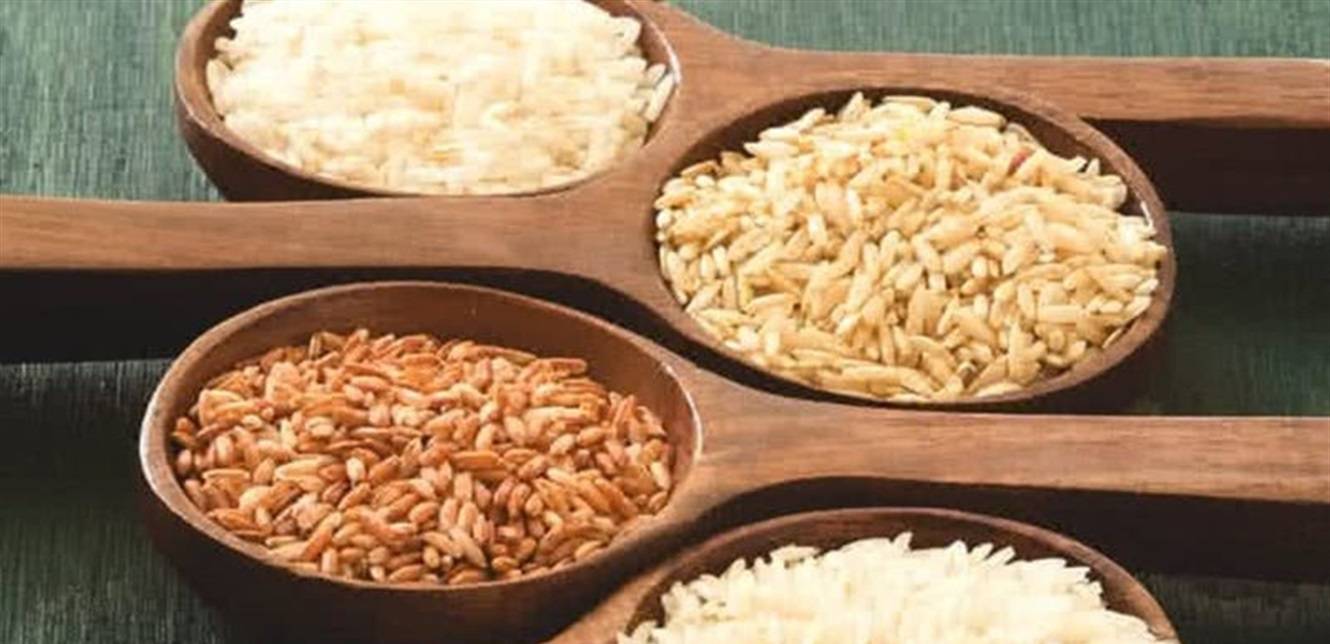 هل تعرف الفارق بين الأرز الأبيض والبني؟