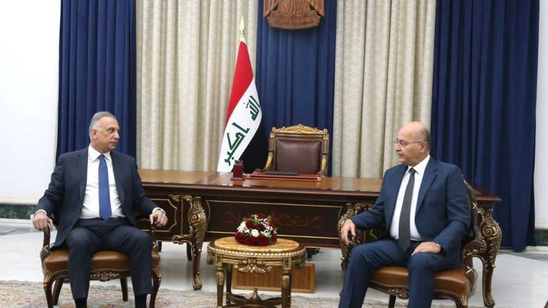 صالح والكاظمي يؤكدان على ضرورة تمتين الجبهة الداخلية والعمل على إخراج العراق من الأزمة الراهنة