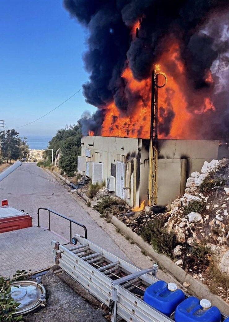 حريق كبير في أحد منتجعات البترون