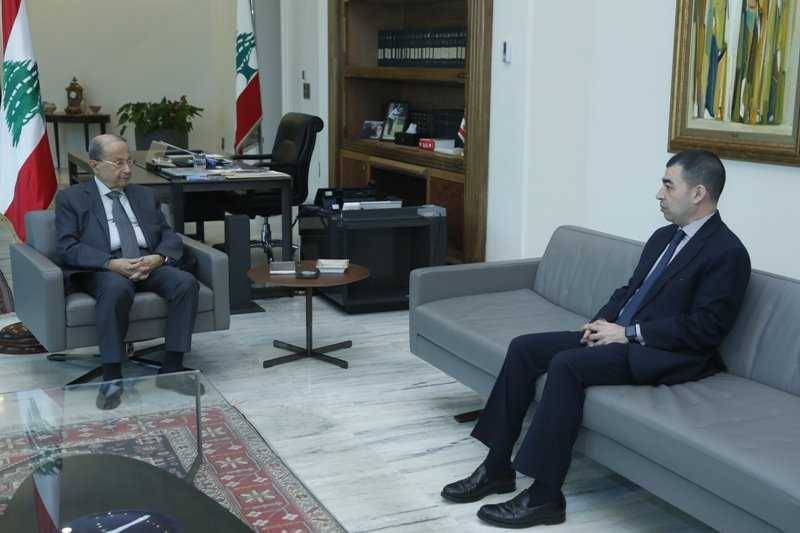 عون عرض التطوّرات السياسيّة
مع ابي خليل وشروف