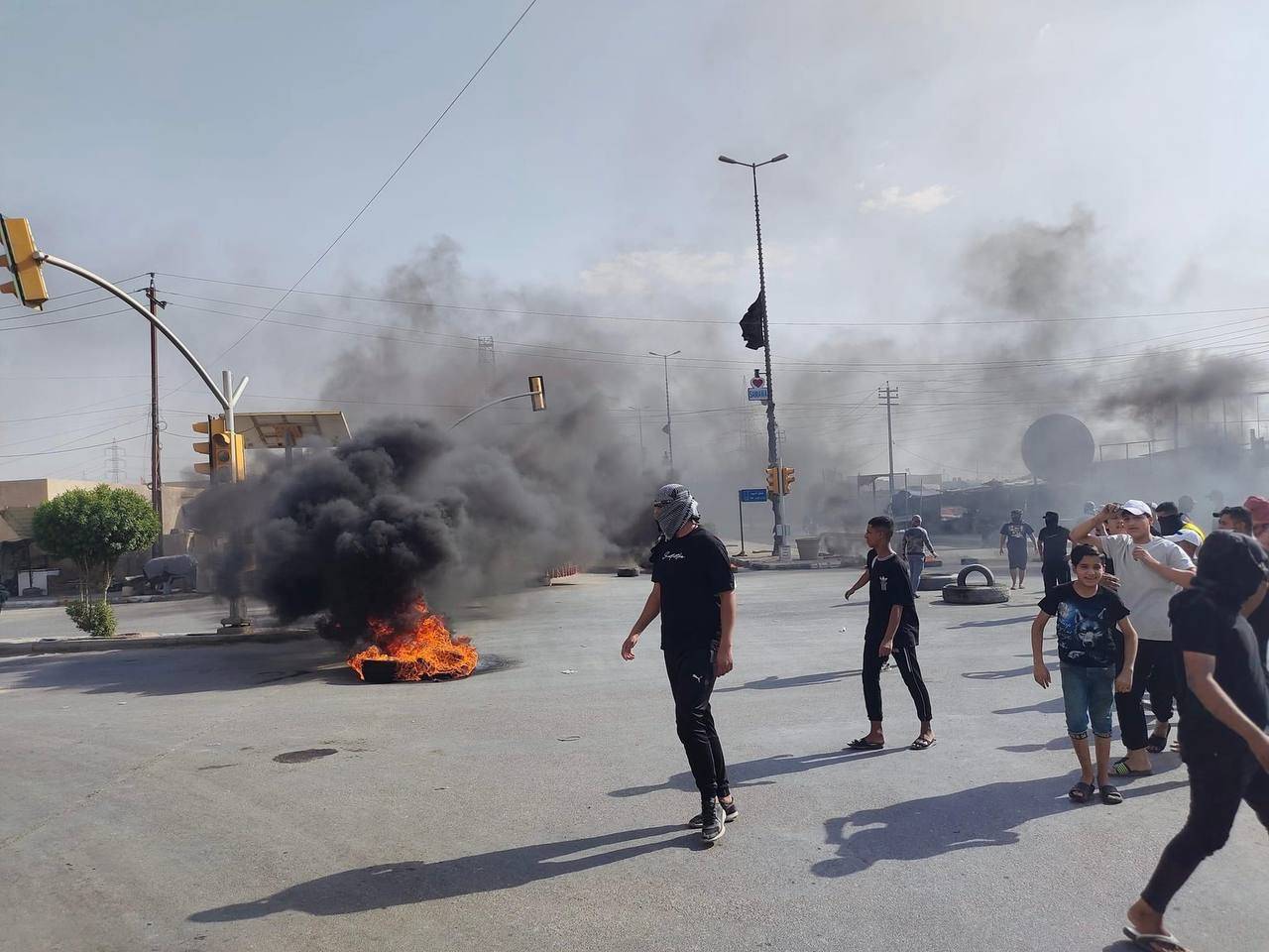 بعثة الأمم المتحدة تدعو المتظاهرين إلى إخلاء المباني الحكومية في بغداد