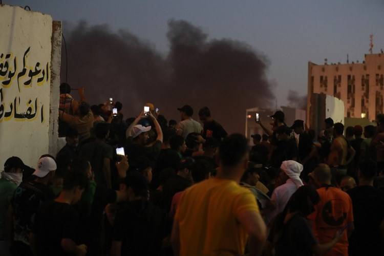 الجامعة العربية تحذّر من انزلاق الوضع في العراق إلى مزيد من العنف والفوضى