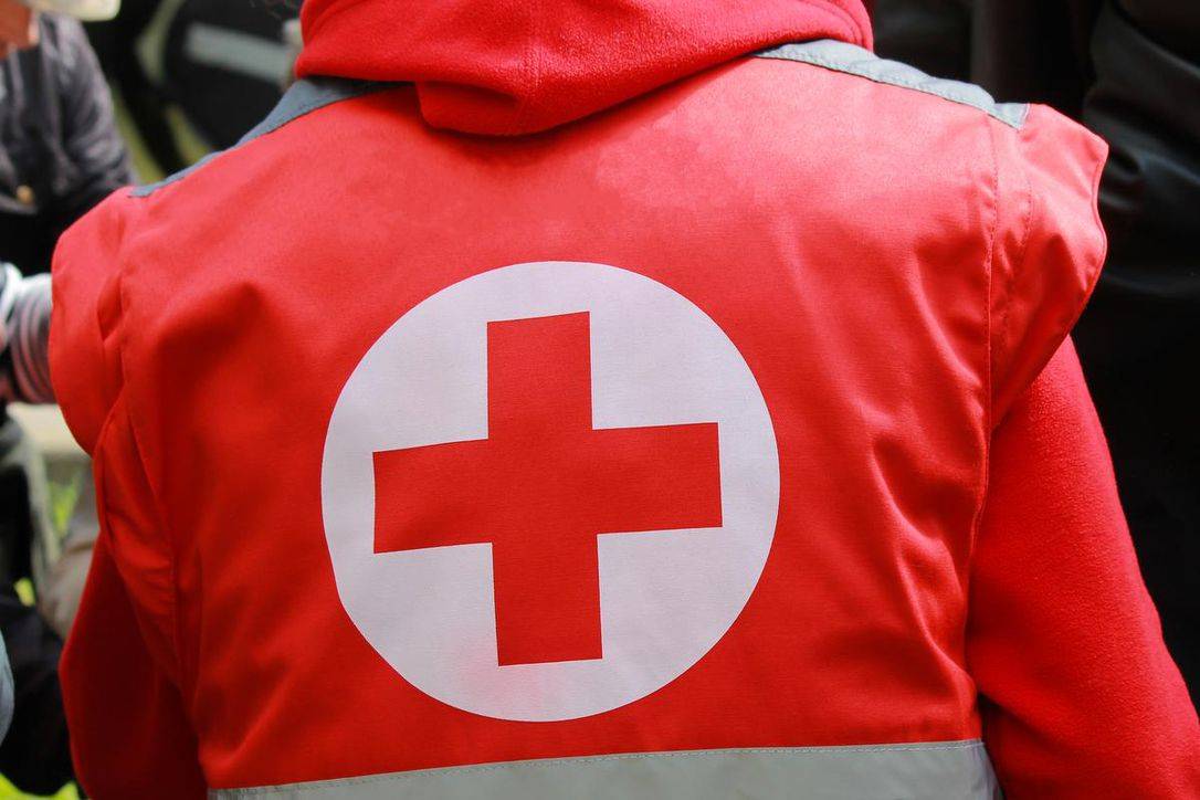 تعطّل رقم الطوارئ الخاص بالصليب الأحمر.. ووضع رقم موقّت في الخدمة