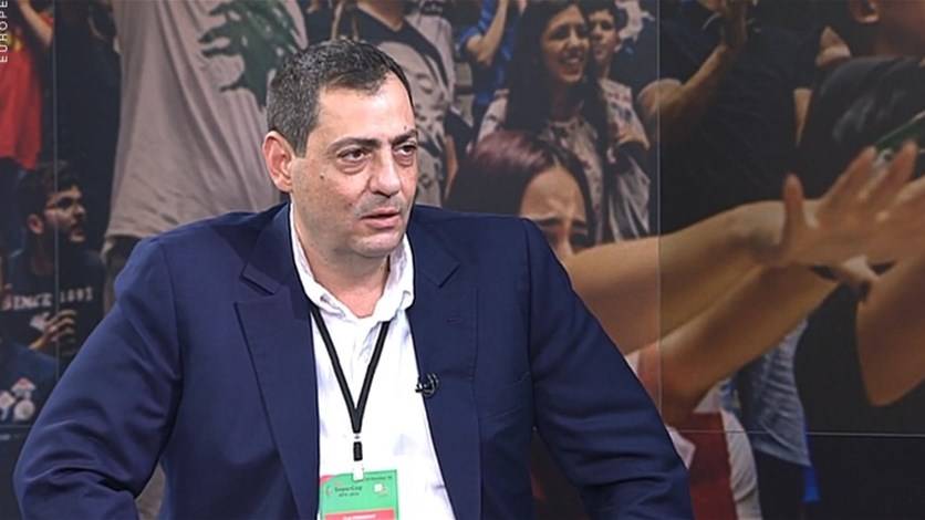 سلة : تهنئة الى رئيس الاتحاد اللبناني
من نظيره العربي وأمينه العام