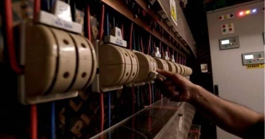 اصحاب المولدات: لتسلمنا وزارة الطاقة المازوت بالعملة الوطنية