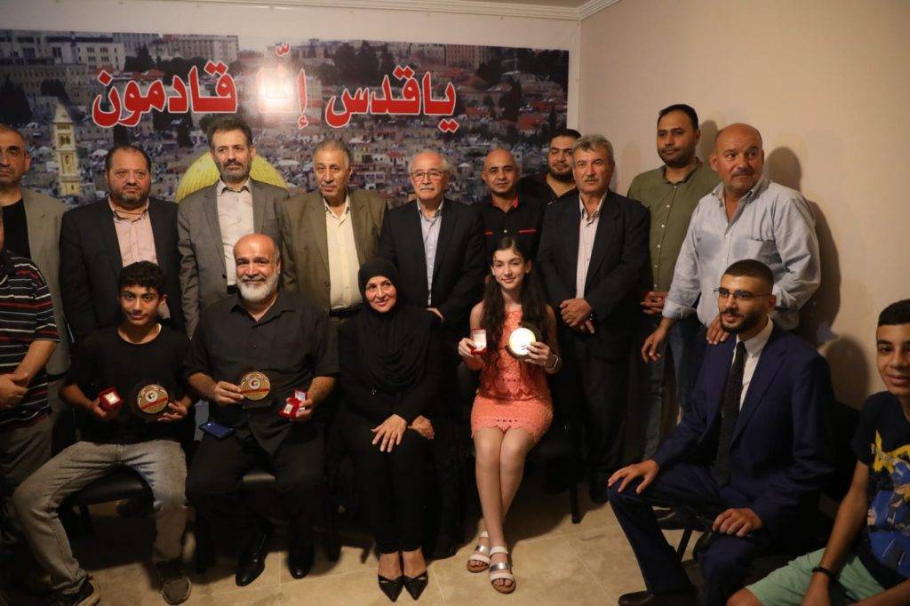 "التجمّع العالمي لدعم خيار المقاومة"
كرّم الأبطال المناهضين للعدو الإسرائيلي