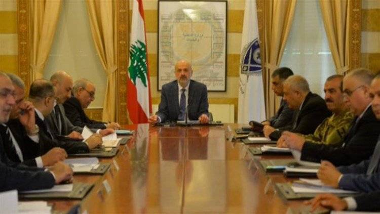 وفد من الاتحاد العمالي بحث مع المولوي
في تسوية أوضاع عمال البلديات وقطاعات أخرى