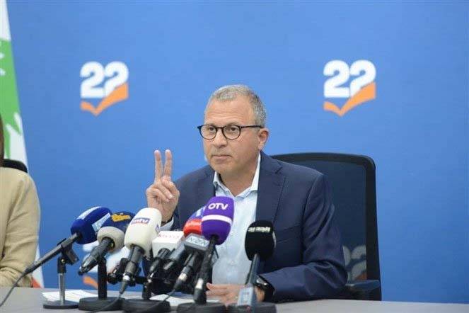باسيل:المنظومة مُتفقة على عدم إقرار "الكابيتال كونترول" لأنها مازالت تهرّب الأموال للخارج
الرئيس الماروني يجب أن يكون عنده حيثيّة تمثيليّة مسيحيّة وينطلق منها للحصول على الحيثيّة الإسلاميّة