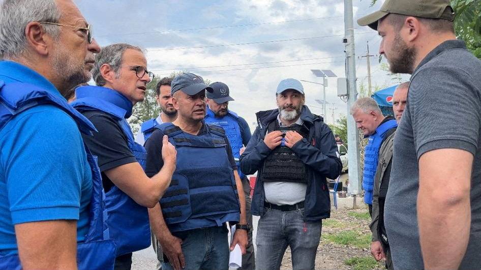 روسيا تسمح لمفتشين بالبقاء في زاباروجيا.. غروسي: أنجزنا المرحلة الأولى
مسؤول أميركي: أميركا تدرّب الجنود الأوكرانيين استعداداً للحرب منذ 7 أعوام
