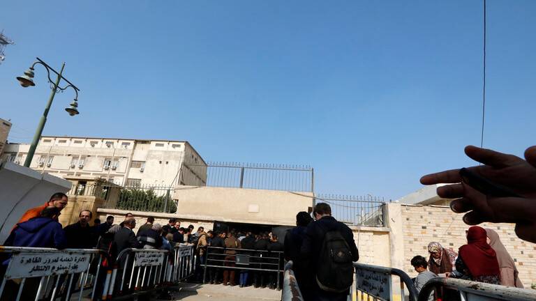 مصر.. إخلاء سبيل العشرات من النشطاء السياسيين