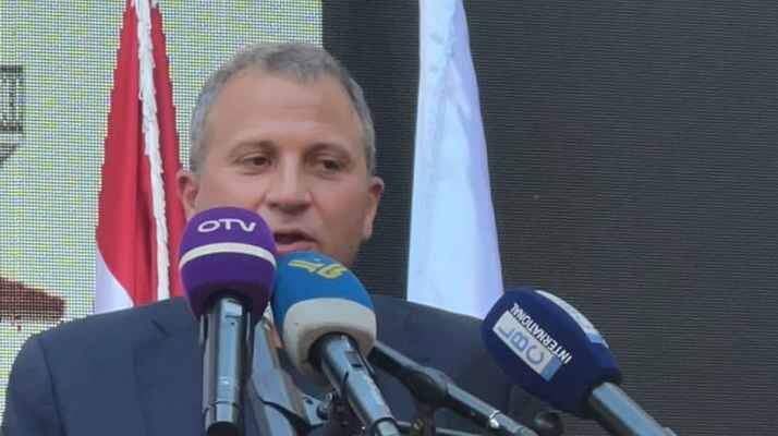 باسيل: من يحرم الناس من الكهرباء والمياه
لا يقتص من فريق سياسي بل يعاقب اللبنانيين