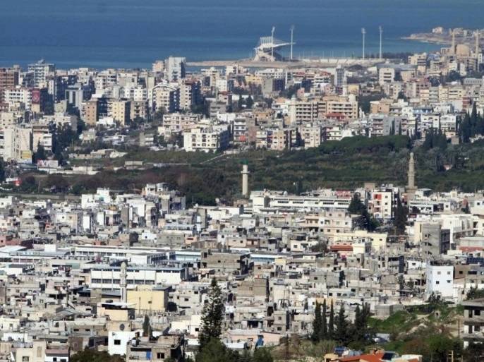 توتر أمني في مخيم عين الحلوة: جريحان واتصالات للتهدئة