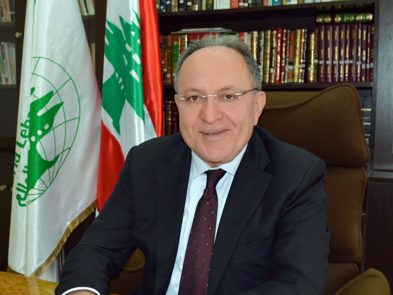 هل عادت الخلافات الى الجامعة الثقافية في العالم او هناك من يُضعفها ؟
فواز : سنبادر الى اتخاذ الاجراءات القانونية لايقاف اي تطاول على الجامعة
