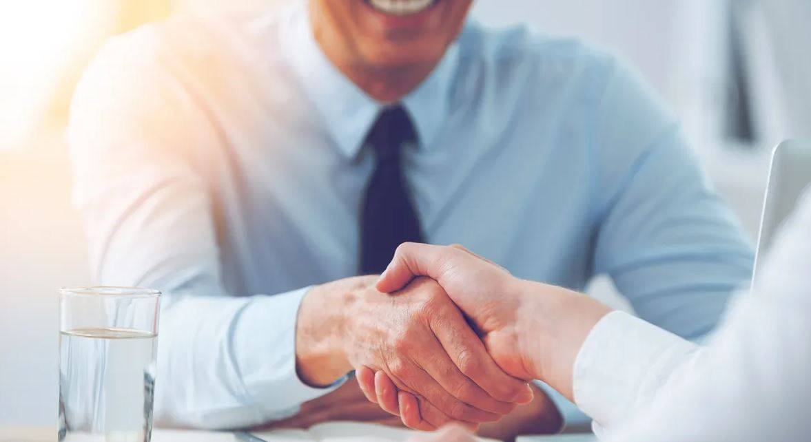10 أخطاء عليك تجنبها خلال مقابلات العمل