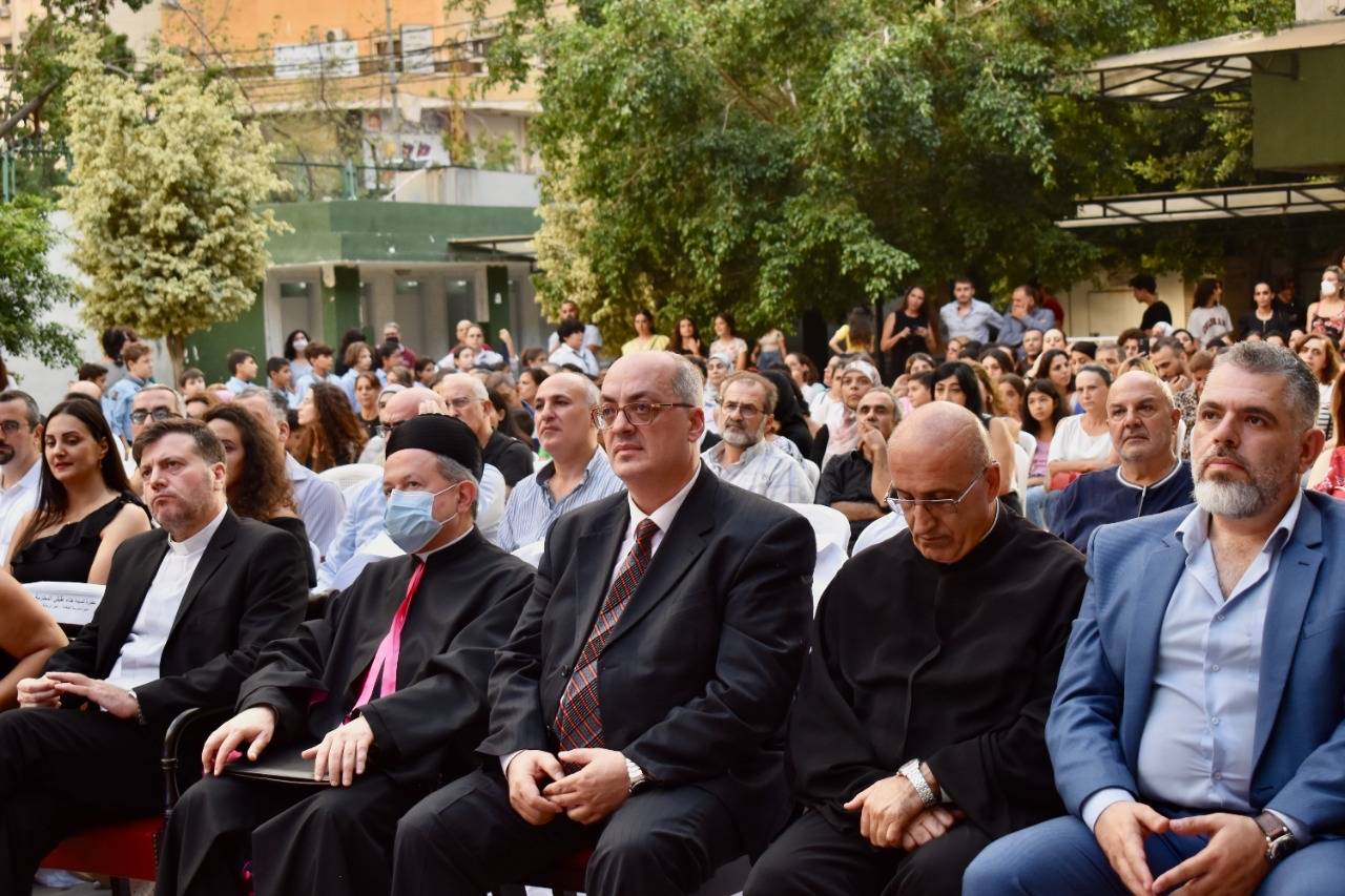 بعد أن كانت مُهدّدة بالإقفال...
إفتتاح مدرسة الحكمة-عين الرمانة بإدارة جديدة
