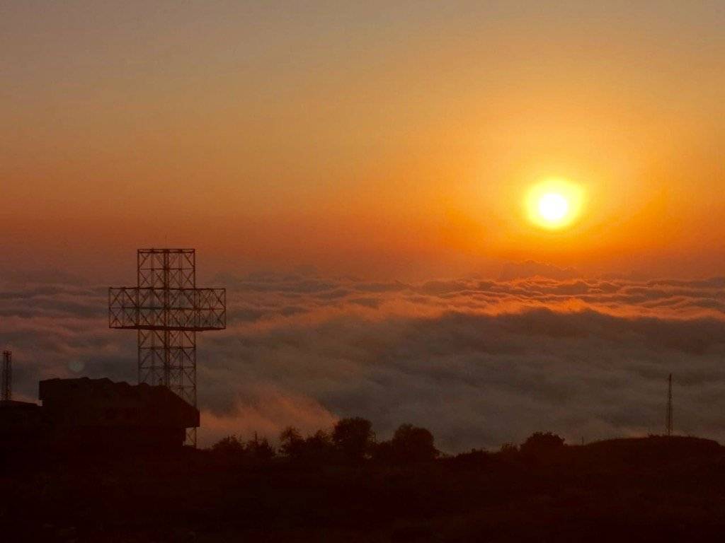 عيد إرتفاع الصليب.. تعرف على طقوس دينية وتقاليد دامت منذ بدايات المسيحية