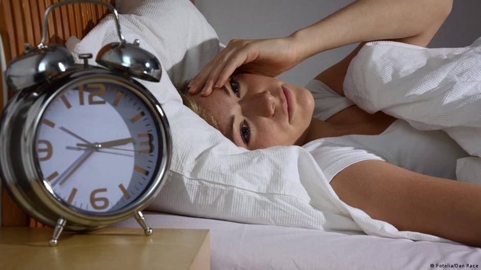 من أجل صحة قلوبكم.. لا تستهينوا بساعات النوم