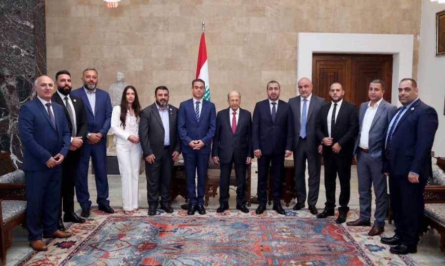 عون : ملف الترسيم قطع شوطاً مُتقدّماً لما فيه مصلحة لبنان
وأتمنى على مَن يخلفني استكمال تنفيذ عمليّة مُكافحة الفساد