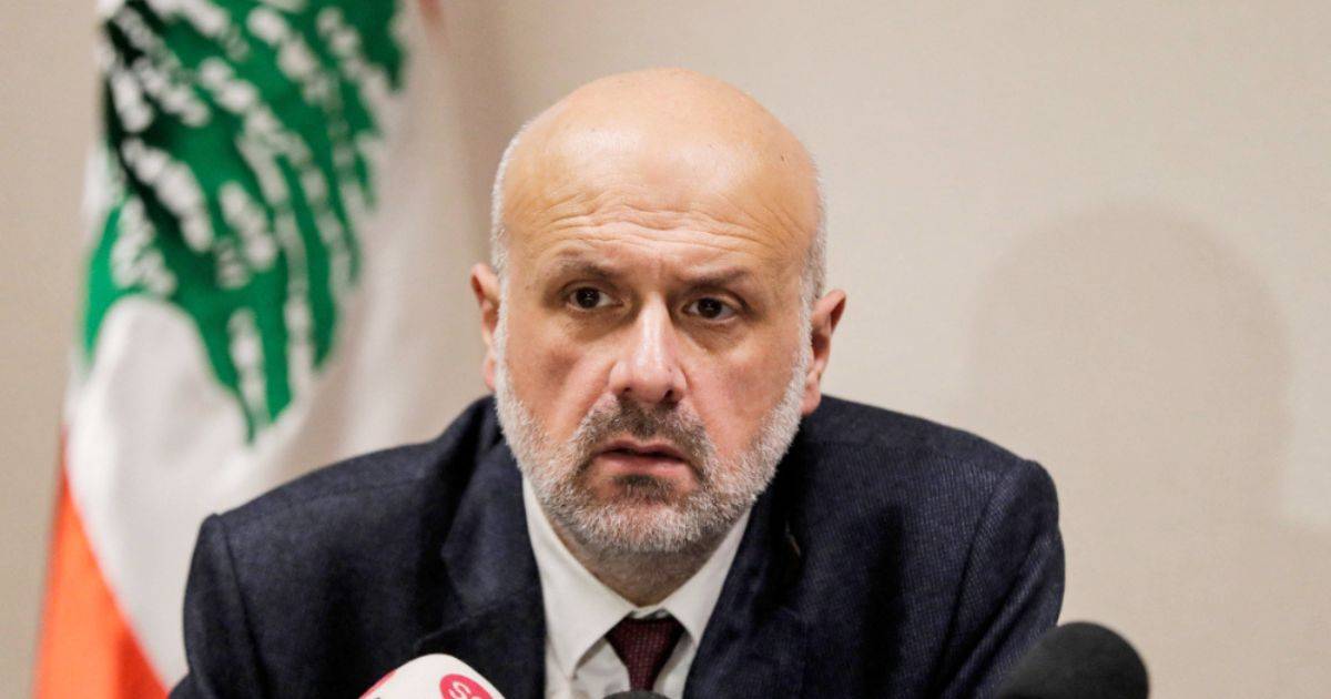 ترأس مجلس الأمن المركزي لإقرار خطة أمنيّة لطرابلس
مولوي: لا غطاء على المطلويين
ولا أمن بالتراضي... ونعمل لحماية البلد