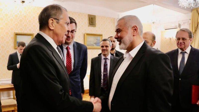 لافروف يستقبل هنية والوفد المرافق له