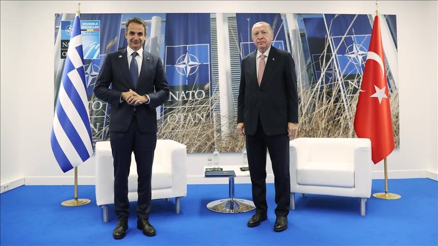 رئيس الوزراء اليوناني يبدي استعداده للقاء أردوغان