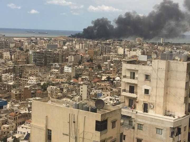 حريق في مكب النفايات في طرابلس وتحذير من انفجار كبير