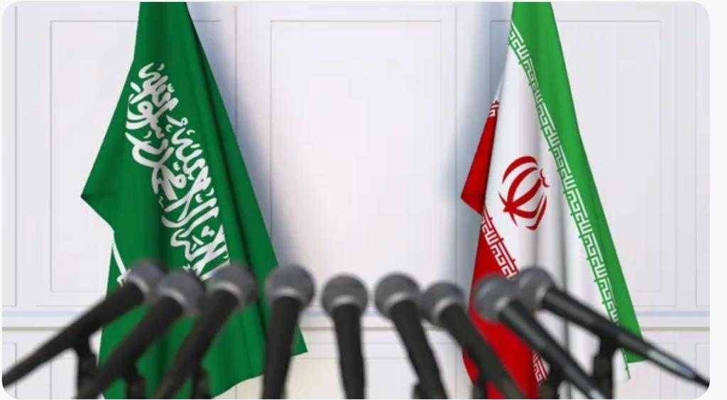 ما سبب تعليق المحادثات بين إيران والسعودية؟