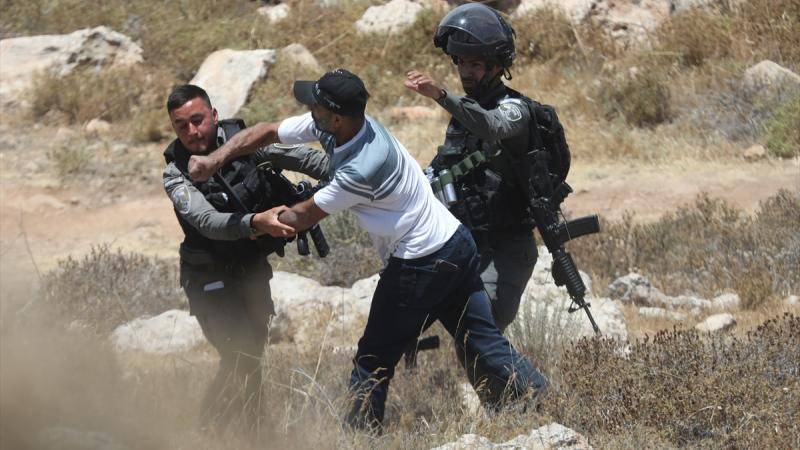 الفلسطيني في وطنه
علامةُ وجودٍ وثباته نصرٌ موعود