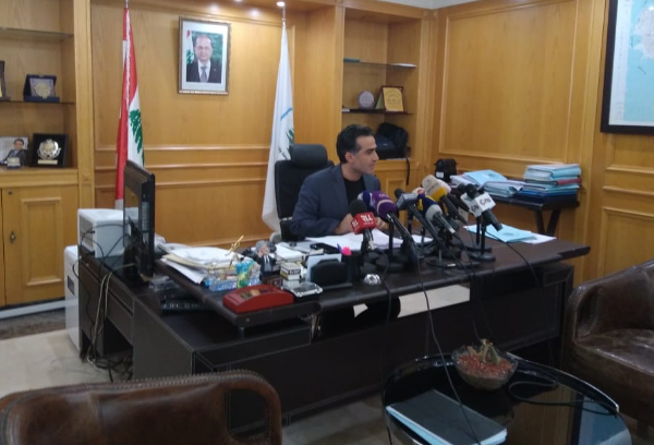 حميه: موازنة صيانة الطرق مليون دولار إن أقرّت
فيما نحتاج الى 225 مليون دولار للتأهيل والصيانة